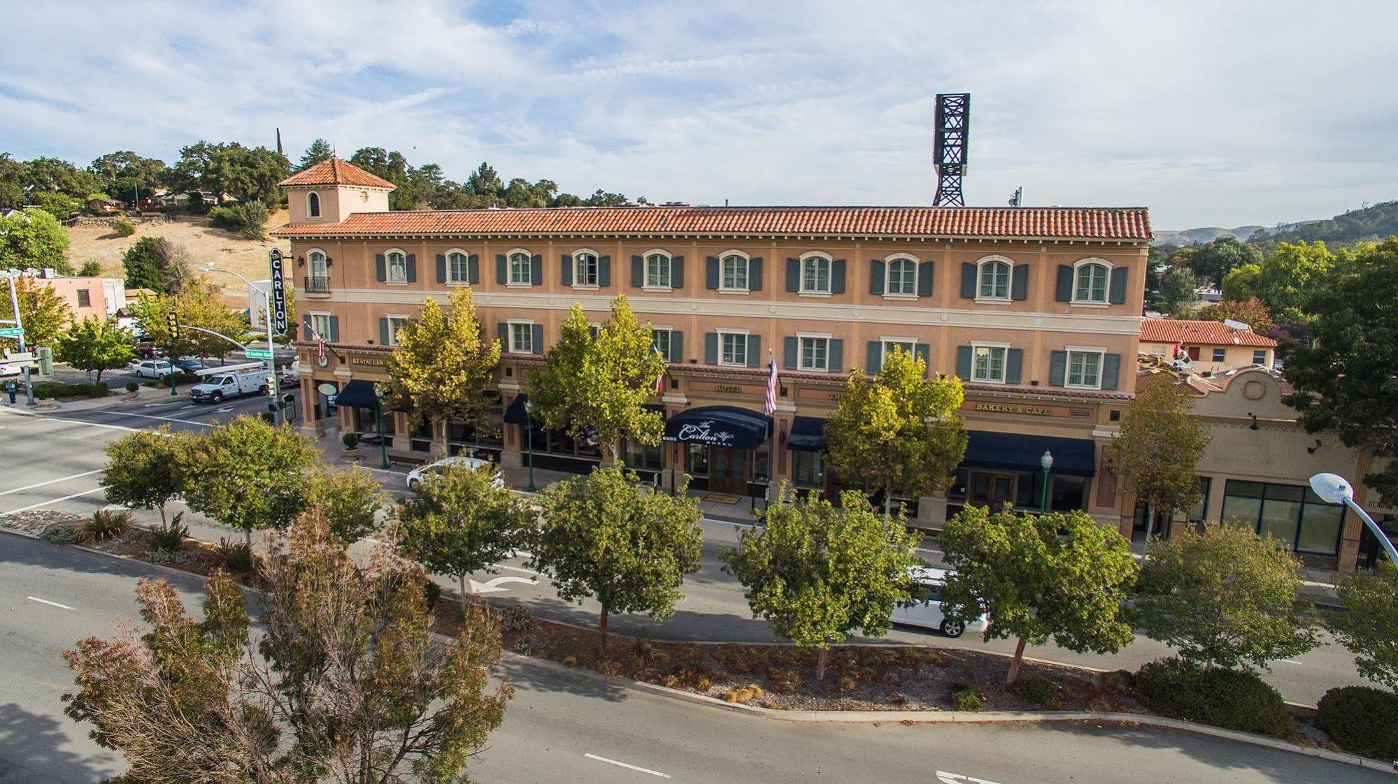 Carlton Hotel Atascadero Exterior photo